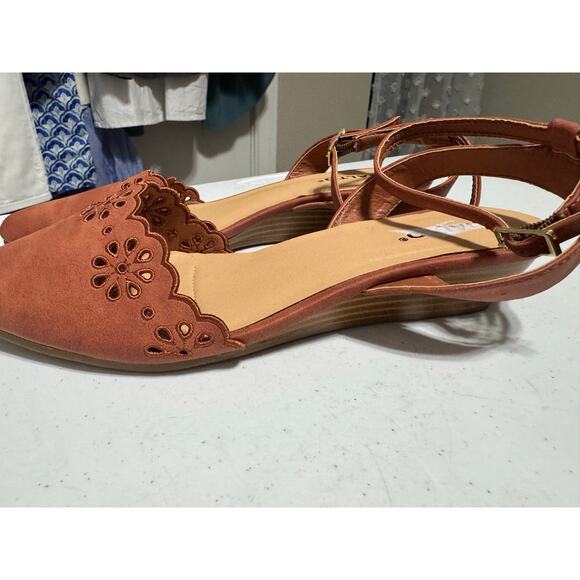 Rialto Marlie Pointed Toe Flat Size 7.5 - Picture 4 of 9